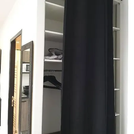 Le Studio Elegance Du Centre Oyonnax Exterior photo