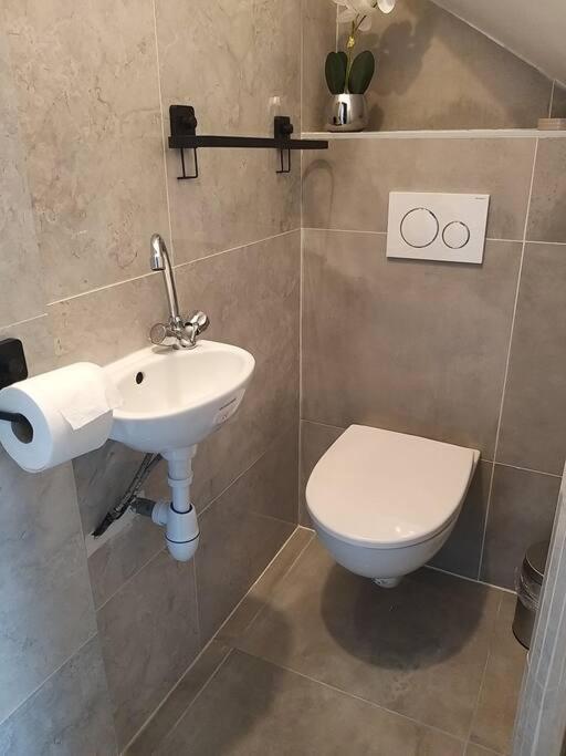 Le Elegance Du Centre Apartment *